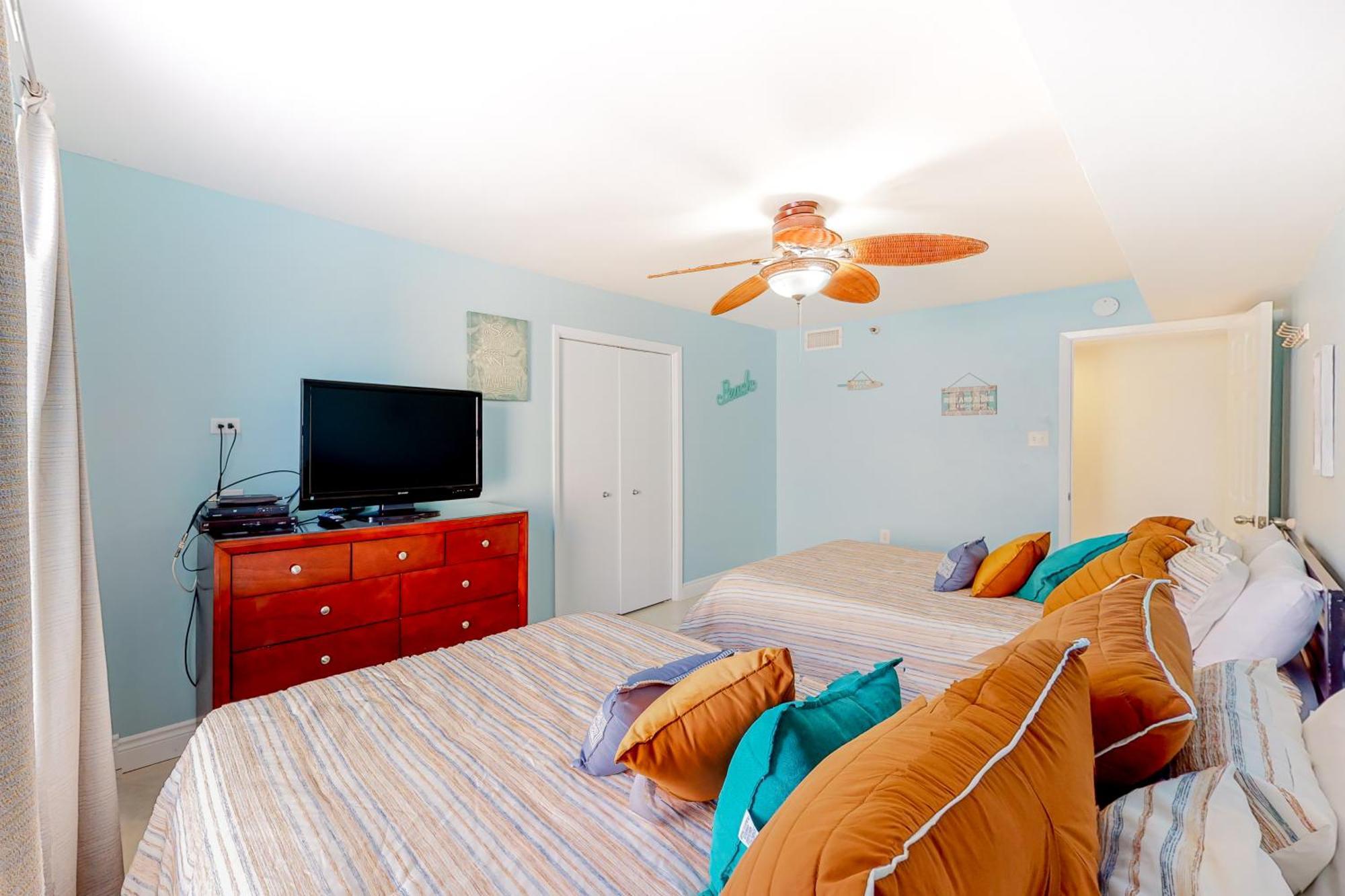 Phoenix Vacation Rentals Orange Beach Oda fotoğraf